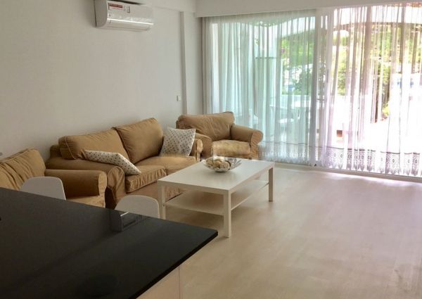 Modern two bedroom apartment in santa ponsa for Long term rental