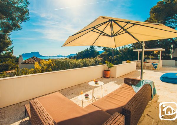 Rent villa SOL INVICTO