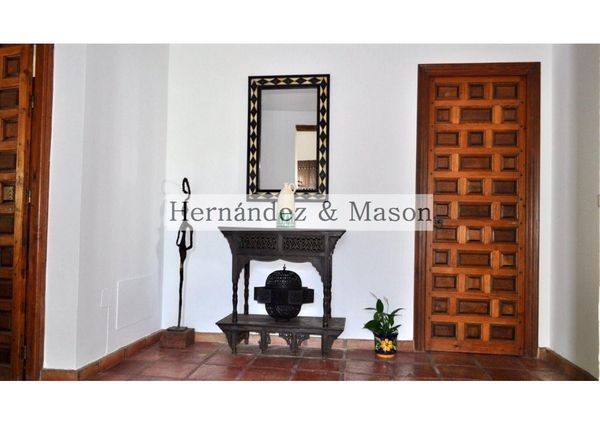 Villa for rent in Benalmádena Pueblo