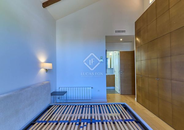 Excellent 5-bedroom house for rent in Godella / Rocafort, Valencia
