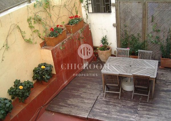Furnished 2 bedroom for rent with terrace in Eixample