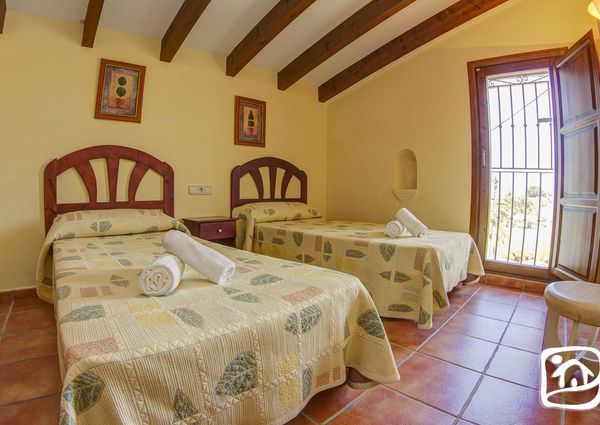 Rent villa BENIMARCO