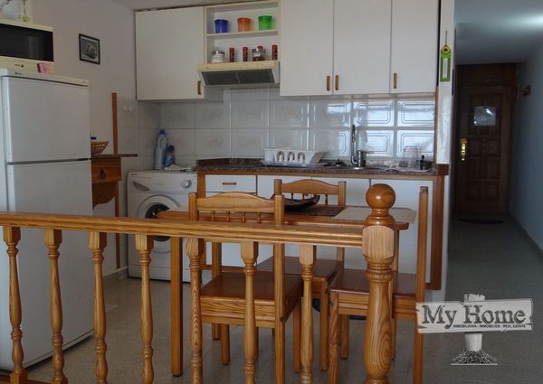Spacious apartment with open views on main street of Playa del Inglés