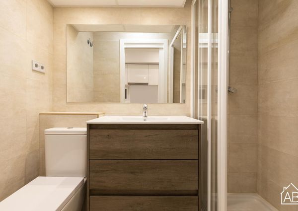 Stunning Two Bedroom Apartment Between Eixample And El Raval Neighbourhood