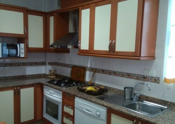 Semi Detached Villa Long Term Rental In La Nucia