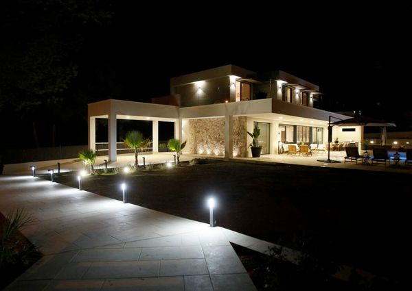 Modern 6 bedroom villa for rent in Nova Santa Ponsa