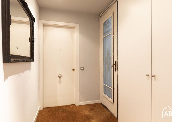 Modern One-Bedroom Apartment in City Centre