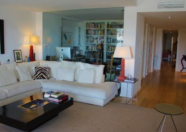 Apartment with harbor views in Palma to rent