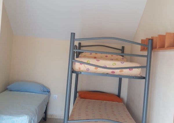 Se alquila estupendo ático duplex en Dénia