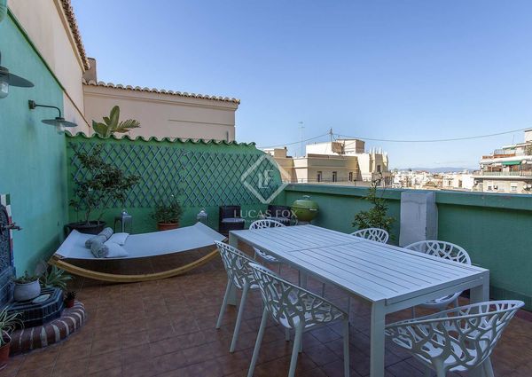 Excellent duplex penthouse for rent in Sant Francesc, Valencia