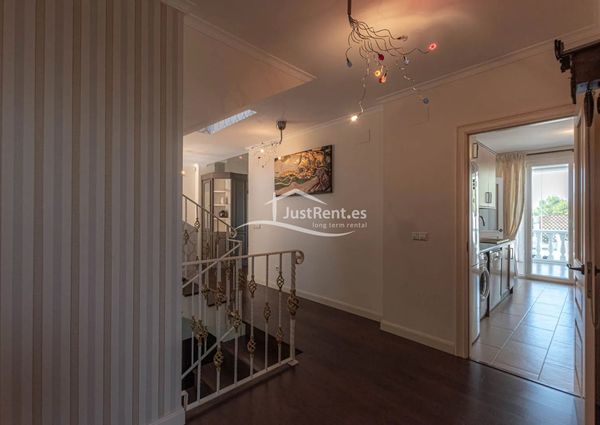Long-term rental villa in Altea