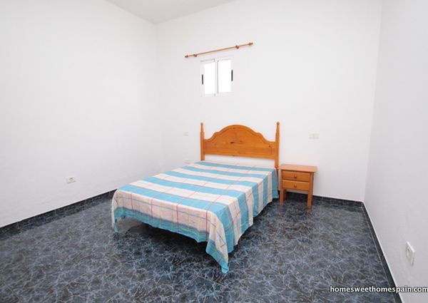 Apartment for Rent  in La Guirrera