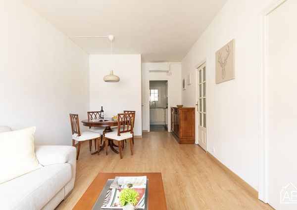 Bright & Spacious Two-Bedroom Gràcia Apartment