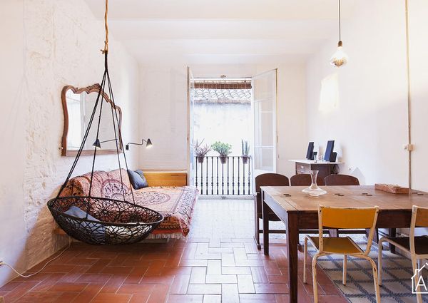 Fantastic Apartment in El Raval neighbourhood