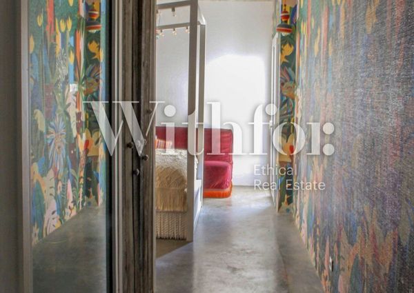 Exclusive designer house with swimming pool and panoramic views of Barcelona