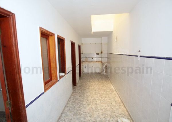 Townhouse for Rent  in San Fernando
