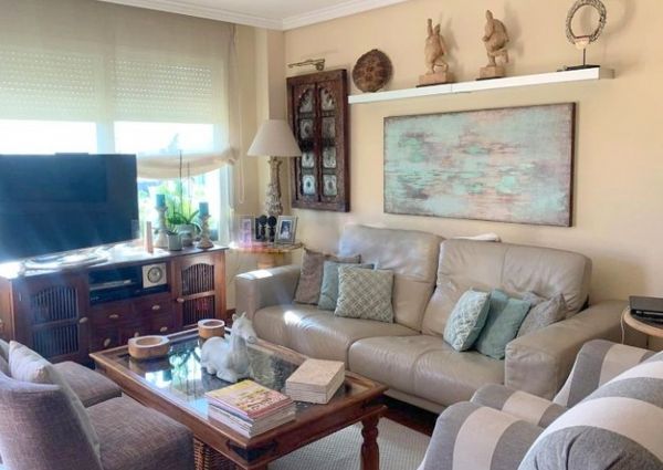 Three bedroom apartment in son caliu- Palmanova to rent