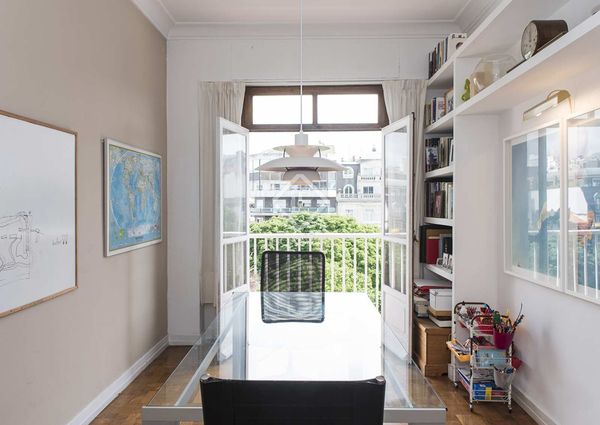 Elegant 4-bedroom apartment for rent in Plaza Compostela, Pontevedra