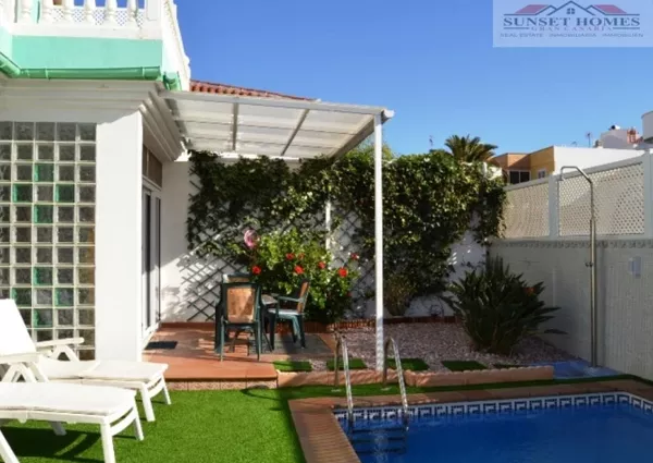 Villa in San Fernando Chalet3 Bedrooms Triplex