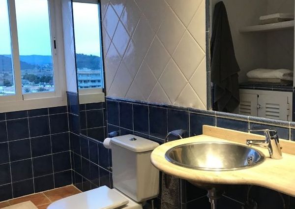 Sea view duplex in Magaluf for rent