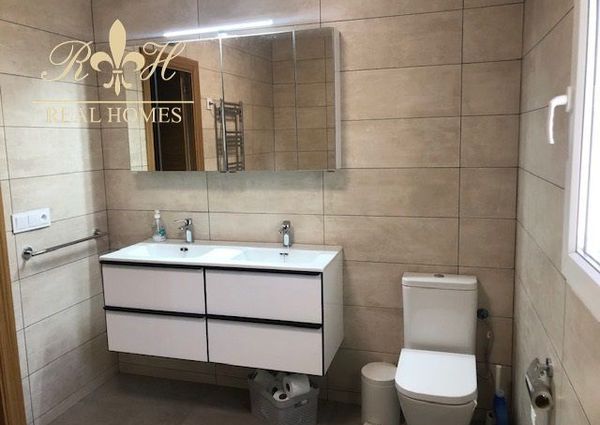 Detached villa for rent in El Albir, Alicante