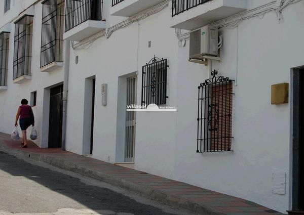 Apartment for rent in Frigiliana, Málaga, Spain