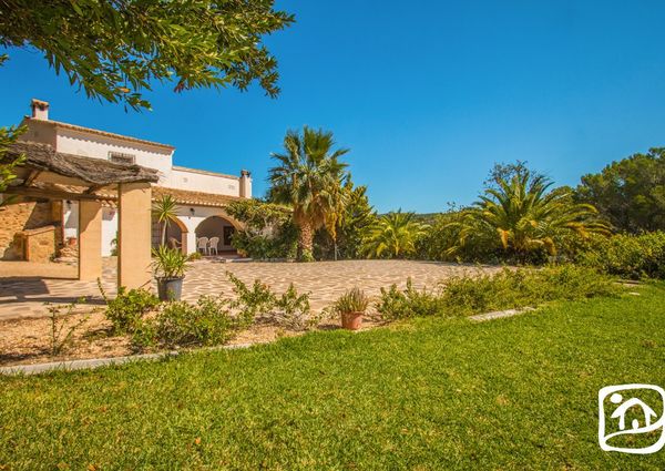 Rent villa JOAQUIN