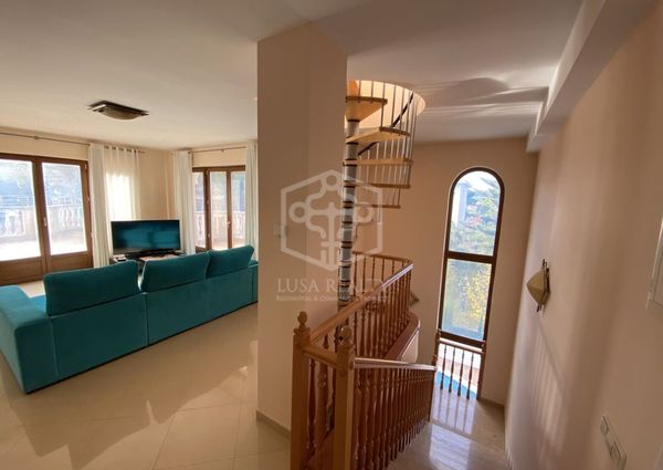 Family house a few steps from the sea in La Pineda Area, Castelldefels