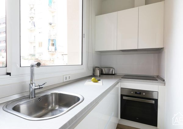 Renovated two bedroom apartment near Camp Nou