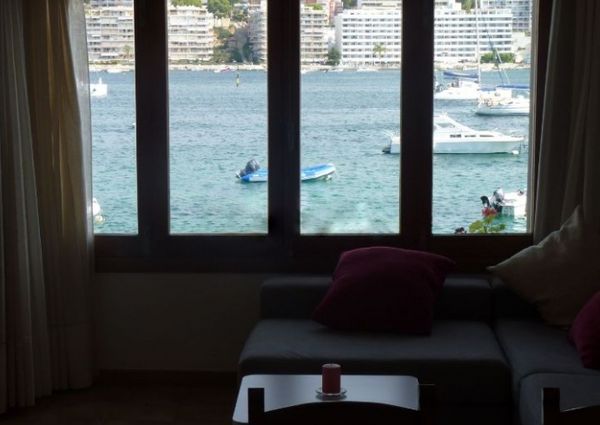 Frontline duplex in santa ponsa to rent