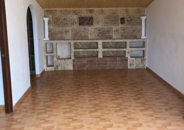 Villa Long Term Rental Unfurnished