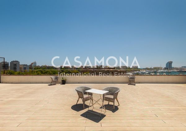 Luxurious 2 Bedroom Apartment with a View over Port Vell
