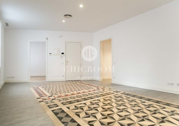 Recently renovated 2-bedroom apartment for rent in the Gothic Quarter of Barcelona