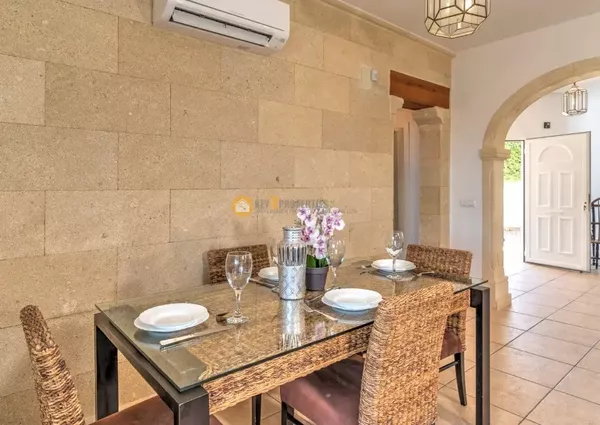 4 Bedroom Villa for Rent, Winter Let in Javea - KR2553