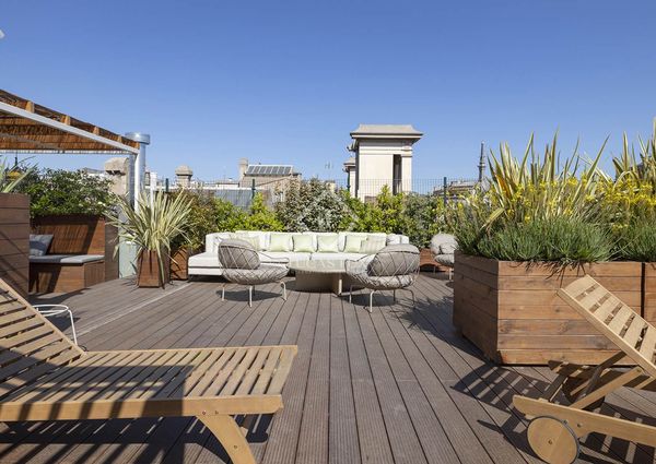 Excellent 4 Bedroom apartment for rent in Eixample Right, Barcelona