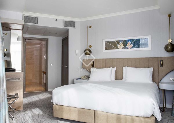 Luxury 2-bedroom junior suite for rent in Diagonal Mar, Barcelona