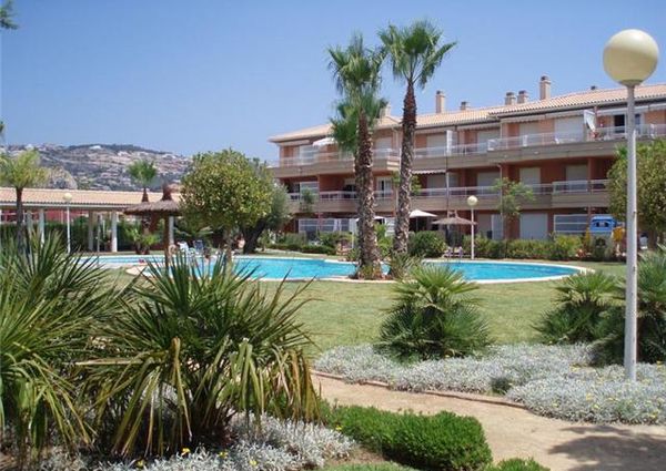 Se alquila apartamento para todo el año en Jávea (zona arenal)