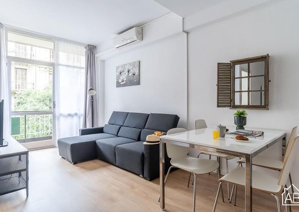 Stylish apartment in the exciting Eixample neighborhood