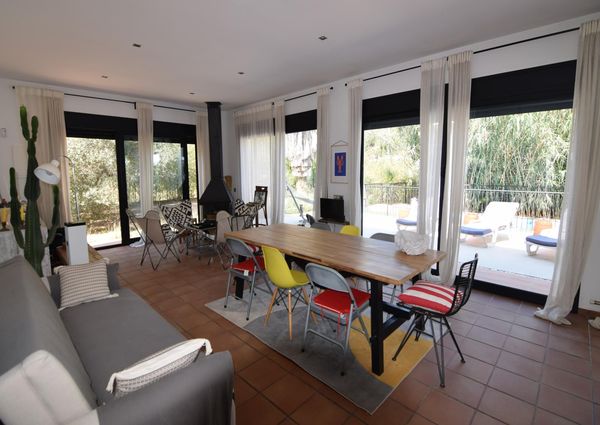 Ibizan-style villa in Olivella Can Suria