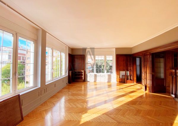Outstanding property next to ‘Turó Parc’.