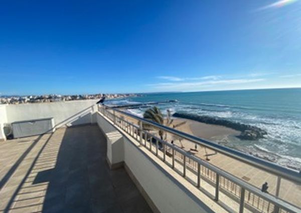 Sea view penthouse for rent in Es Molinar / Palma