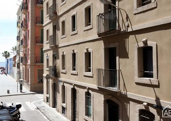 Lovely apartment with a balcony in La Barceloneta