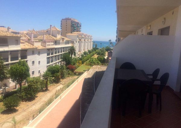 For rent from 01/09/2023-30/06/2024 nice apartment 200 meters from the beach in Benalmádena