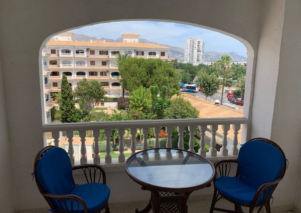 Apartment in Albir Available for long let.