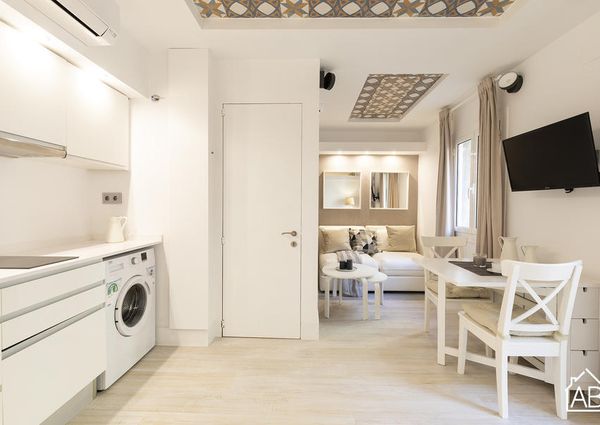 Bright and Modern one-bedroom apartment in Barceloneta