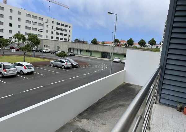 Apartamento T1 para arrendar mobilado é equipado no paim - São. José | Ponta Delgada