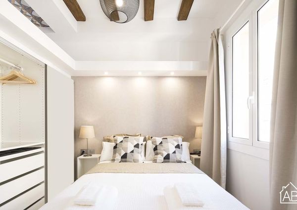 Beachside apartment for 2 with balcony and WiFi