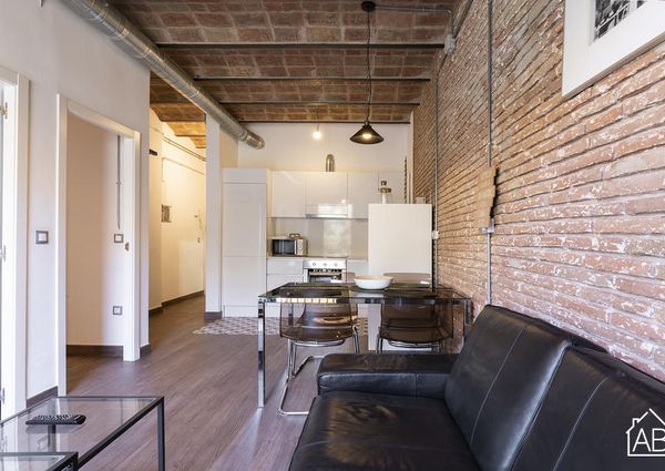 Trendy and Modern 2-bedroom Apartment in El Born