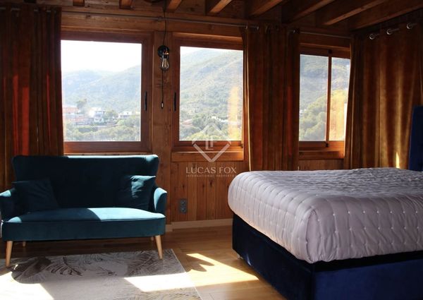 6-bedroom house for rent in Bellamar, Barcelona