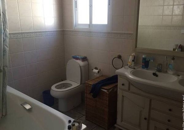 Villa for rent in Alfaz